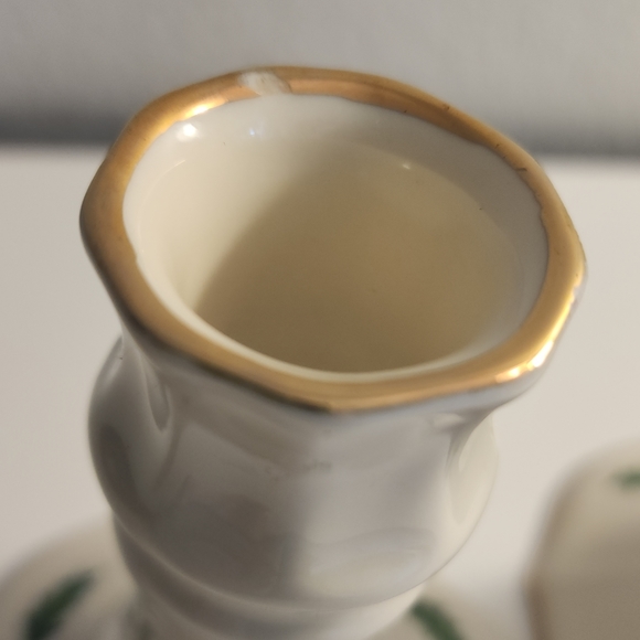 PAIR LENOX CANDLESTICK WHITE & GOLD WITH HOLLY LEAVES 4.5" HOLIDAY, CHRISTMAS.  - Picture 6 of 6
